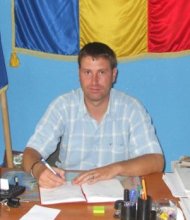 Lucian Chitic - primarul comunei Tortoman