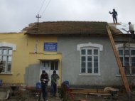 Reabilitarea scolii din Mereni, intarziata de constructor
