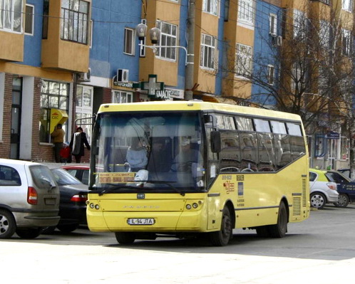 decupaj_autobuz_jta_02.jpg