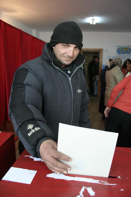 fotoreportaj alegeri parlamentare 2008 245481 fotoreportaj alegeri parlamentare 2008 245481