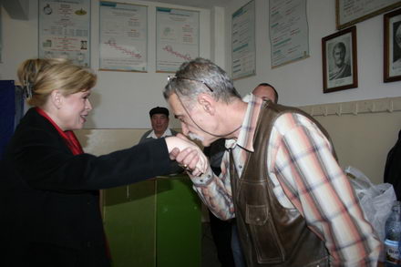 fotoreportaj alegeri parlamentare 2008 245481 fotoreportaj alegeri parlamentare 2008 245481