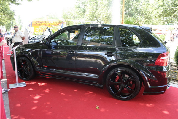 bolizii barcile si luxul distractia lui mazare in 2008 galerie foto 247335 bolizii barcile si luxul distractia lui mazare in 2008 galerie foto 247335