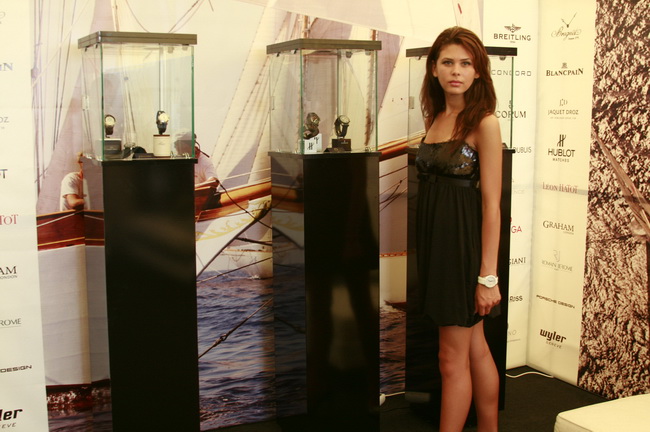 bolizii barcile si luxul distractia lui mazare in 2008 galerie foto 247335 bolizii barcile si luxul distractia lui mazare in 2008 galerie foto 247335