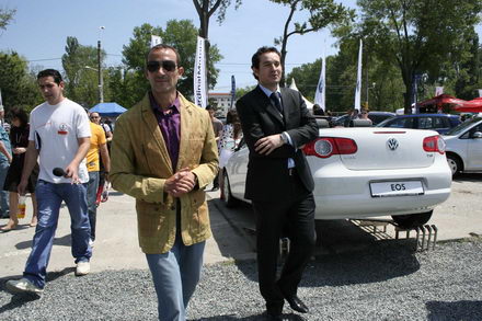 bolizii barcile si luxul distractia lui mazare in 2008 galerie foto 247335 bolizii barcile si luxul distractia lui mazare in 2008 galerie foto 247335