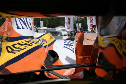 bolizii barcile si luxul distractia lui mazare in 2008 galerie foto 247335 bolizii barcile si luxul distractia lui mazare in 2008 galerie foto 247335