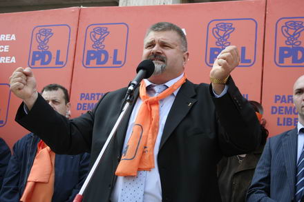 nasul nemirschi cu fina sa stefanica la mediu galerie foto 247671 nasul nemirschi cu fina sa stefanica la mediu galerie foto 247671