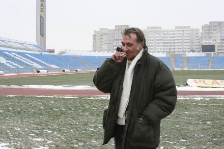 dumitru antonescu rica raducanu putea ajunge la farul galerie foto 250050 dumitru antonescu rica raducanu putea ajunge la farul galerie foto 250050