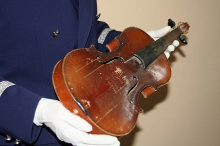 vioara stradivarius furata din belgia galerie foto 250593 vioara stradivarius furata din belgia galerie foto 250593