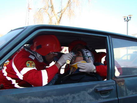 atentat cu cocktail molotov la hotel europa din eforie nord galerie foto 252001 atentat cu cocktail molotov la hotel europa din eforie nord galerie foto 252001