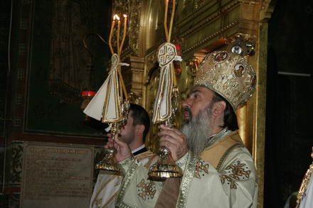 ips teodosie multumesc lui dumnezeu ca m a ajutat sa primesc aceste lovituri galerie foto 255006 ips teodosie multumesc lui dumnezeu ca m a ajutat sa primesc aceste lovituri galerie foto 255006