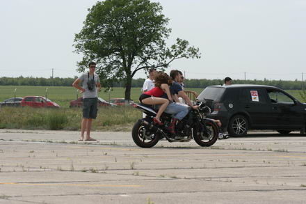 mama lui gxg george a trait putin dar foarte intens galerie foto 28867 255438 mama lui gxg george a trait putin dar foarte intens galerie foto 28867 255438