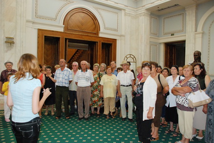 vizita_parlament2.jpg