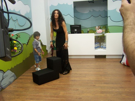 mihaela radulescu a vandut haine la picioru gras galerie foto 74922 258467 mihaela radulescu a vandut haine la picioru gras galerie foto 74922 258467