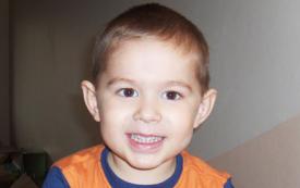 Alexandru, un inger care isi doreste sa poata zambi din nou