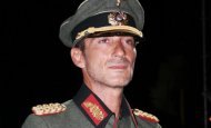 Presa internationala despre uniforma germana a lui Radu Mazare