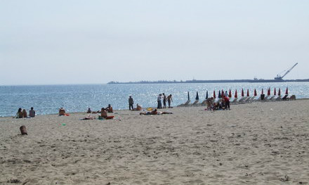 mamaia_plaja_turisti_06.jpg