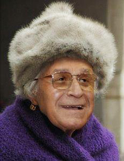 ion-iliescu-bunicuta-psd.jpg