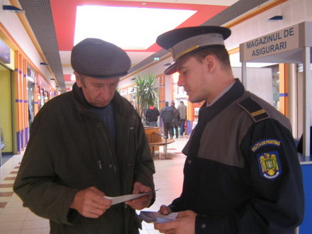 actiune comuna a politistilor constanteni in cadrul campaniei votul ilegal inseamna inchisoare 48700 actiune comuna a politistilor constanteni in cadrul campaniei votul ilegal inseamna inchisoare 48700