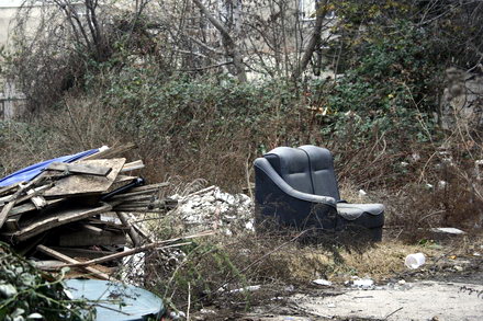 groapa de gunoi din strada zefirului poarta 6 galerie foto 36718 269041 groapa de gunoi din strada zefirului poarta 6 galerie foto 36718 269041