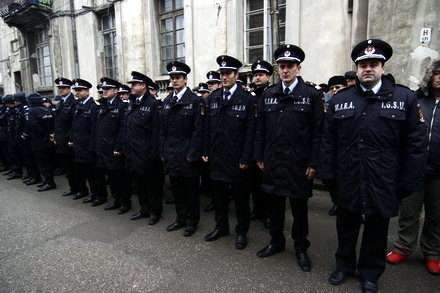 boboteaza a adus la arhiepiscopie mii de constanteni galerie foto 33024 270928 boboteaza a adus la arhiepiscopie mii de constanteni galerie foto 33024 270928