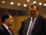 Vanghelie PSD se va rupe de Mitrea, care este o copie a lui Basescu, dar nu are curaj sa candideze