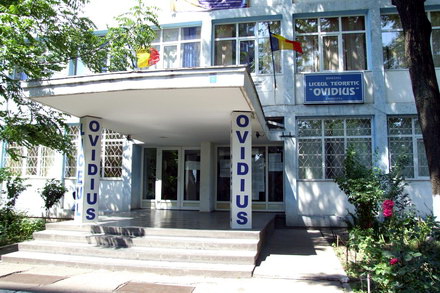 liceul_ovidius.jpg