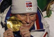 Vancouver 2010 (biathlon, F) Berger, campioana la 15 km