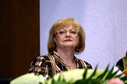 aurelia si stefan lapusan la o noua lansare de carte galerie foto 38674 277232 aurelia si stefan lapusan la o noua lansare de carte galerie foto 38674 277232