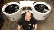Cum scapam de traficul infernal A fost lansat primul jetpack comercial (Video)