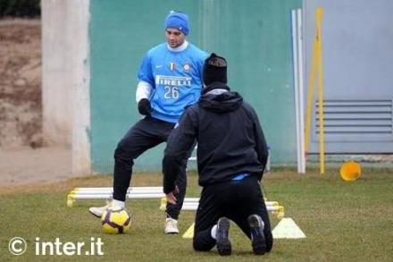 chivu-2_23_03.jpg