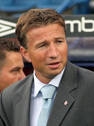 dan-petrescu.jpg