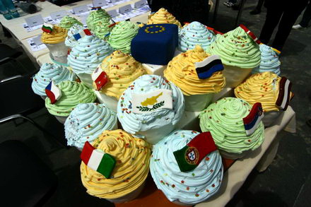 prefectul claudiu palaz a sustinut sa construim europa pe plaja modern galerie foto 88084 284288 prefectul claudiu palaz a sustinut sa construim europa pe plaja modern galerie foto 88084 284288