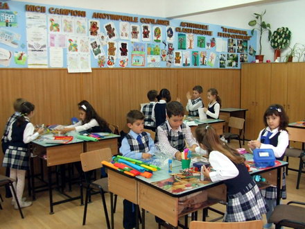 moment aniversar la scoala ion jalea galerie foto 28164 285910 moment aniversar la scoala ion jalea galerie foto 28164 285910