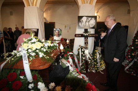 ultimele aplauze pentru maestrul jean constantin era un spectacol galerie foto 72607 287044 ultimele aplauze pentru maestrul jean constantin era un spectacol galerie foto 72607 287044