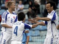 Fotbal (CM 2010) Doi „romani\