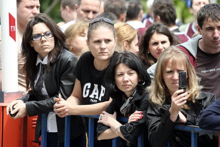 lesinuri un carnet de partid ars galagie si ploaie sindicalistii sefi au mai bifat un miting galerie lesinuri un carnet de partid ars galagie si ploaie sindicalistii sefi au mai bifat un miting galerie