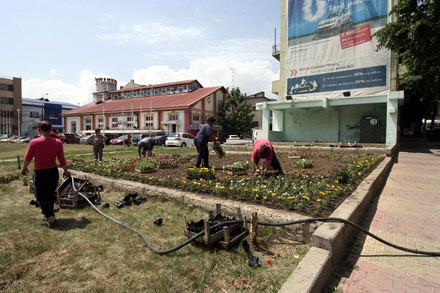 cum contrazic angajatii de la pomacost vorbele lui mazare galerie foto 32006 288396 cum contrazic angajatii de la pomacost vorbele lui mazare galerie foto 32006 288396