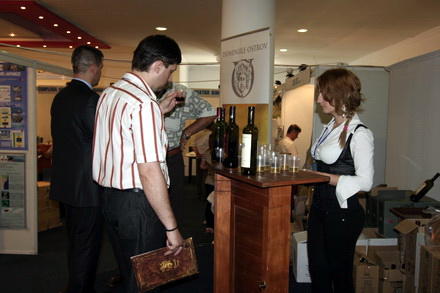 salonul regional al cercetarii in premiera la constanta galerie foto 80817 288735 salonul regional al cercetarii in premiera la constanta galerie foto 80817 288735