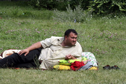 tiganii au vrut sa incinga gratare in curtea spitalului galerie foto 70141 291293 tiganii au vrut sa incinga gratare in curtea spitalului galerie foto 70141 291293