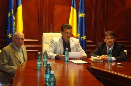 p2-investire_-_subprefect_mircea_iustian_claudiu_palaz__aidun_curt-mola.jpg