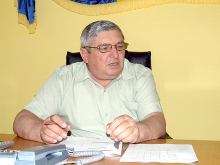 Cuza_Voda_primar_Eugen_Dumitru_01_.jpg