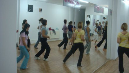 zumba un nou trend in aerobic galerie foto 60464 300082 zumba un nou trend in aerobic galerie foto 60464 300082