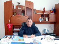 Geamuri noi pentru Şcoala de Arte şi Meserii „Jean Dinu\