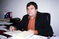 Primarul din Topraisar vrea să finalizeze grădiniţa în 2011 Stelian Gheorghe - „Nu putem lăsa o aşa clădire în paragină\