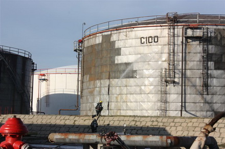 antrenament comun pe platforma rompetrol 98227 308415 antrenament comun pe platforma rompetrol 98227 308415