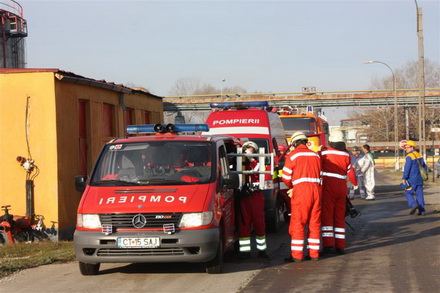 antrenament comun pe platforma rompetrol 98227 308415 antrenament comun pe platforma rompetrol 98227 308415