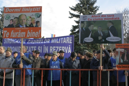 un fost angajat al primariei constanta s a luptat cu jandarmii palaz aveam informatii ca se vor produce un fost angajat al primariei constanta s a luptat cu jandarmii palaz aveam informatii ca se vor produce
