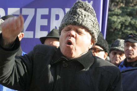 un fost angajat al primariei constanta s a luptat cu jandarmii palaz aveam informatii ca se vor produce un fost angajat al primariei constanta s a luptat cu jandarmii palaz aveam informatii ca se vor produce