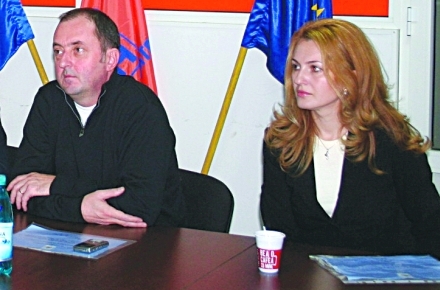 PDL_-_Constantin_Chirila_Maria_Stavrositu_02.jpg PDL_-_Constantin_Chirila_Maria_Stavrositu_02.jpg