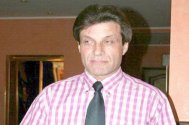 La mulţi ani, Vasile Petro!